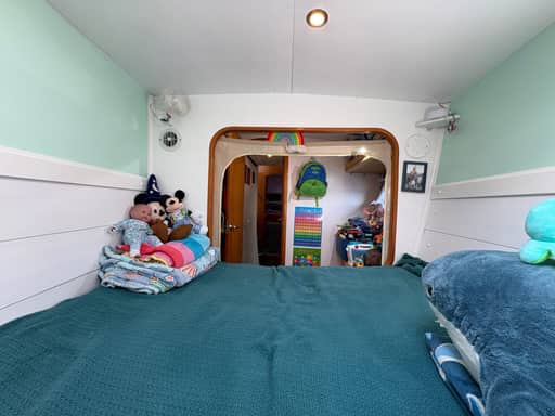 Interior photo 33 of 83